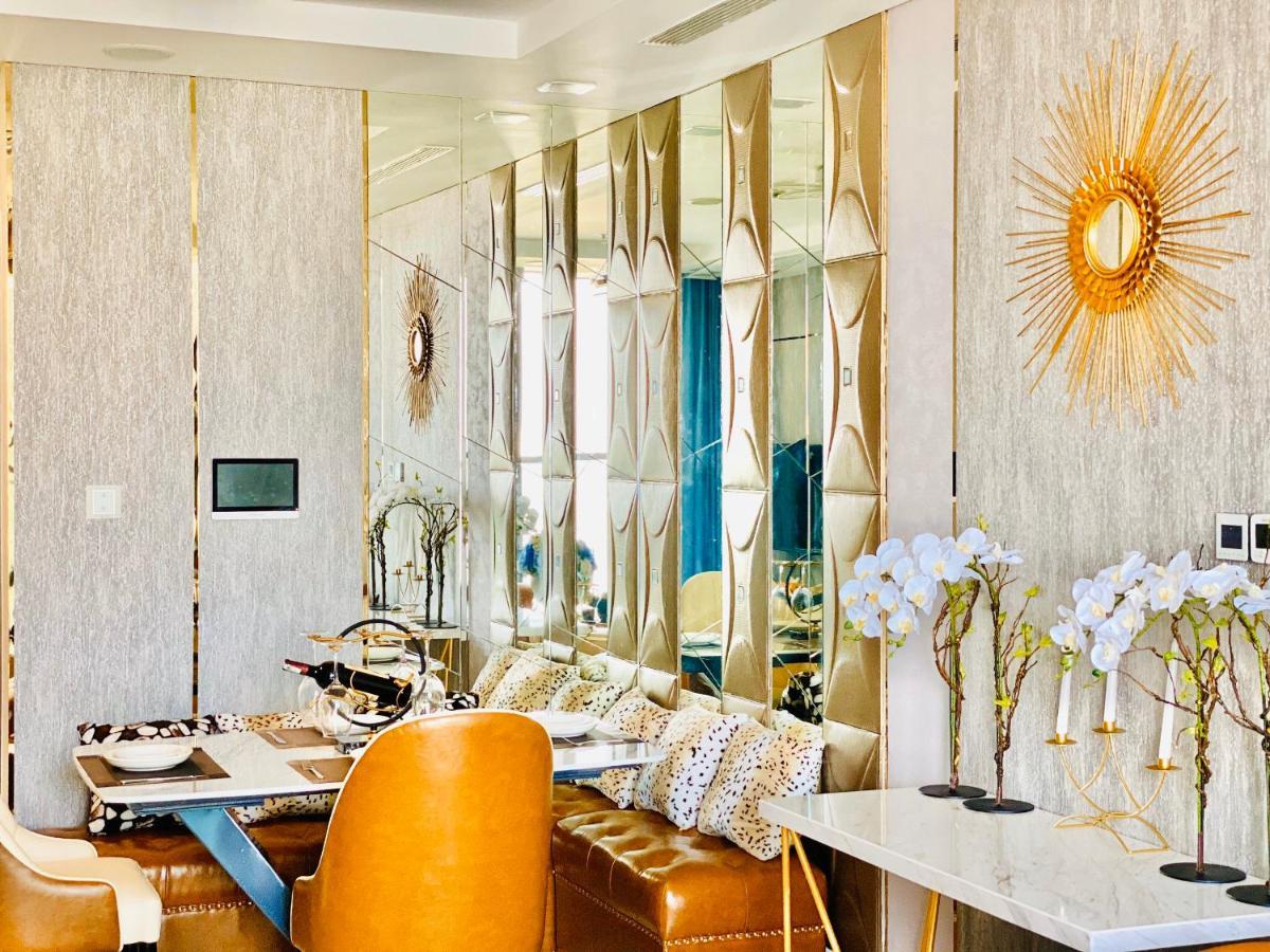 Luxury Vinhomes Park - Thamin Homes * Ho Chi Minh City
